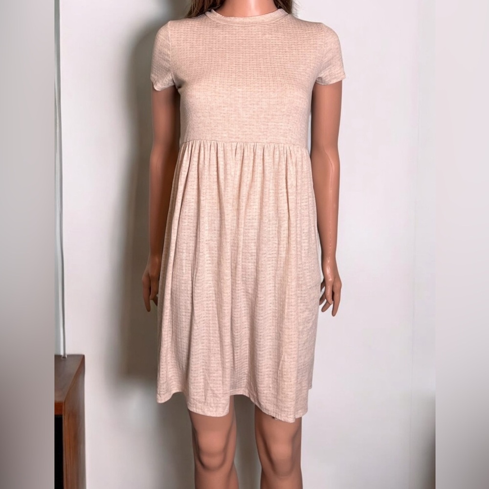 See You Monday - Baby Doll T-Shirt Dress - Tan/Cream - Picture 4 of 11